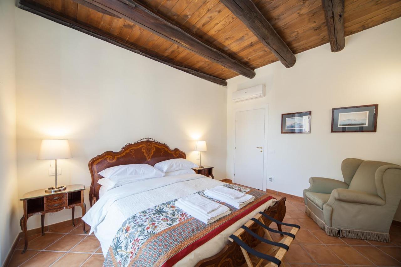Palazzo Marigliano - Serviced Apartments Neapol Zewnętrze zdjęcie