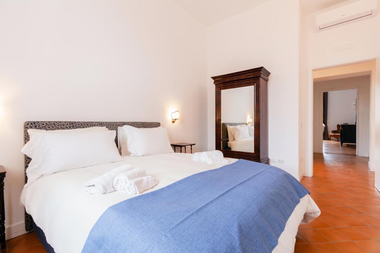 Palazzo Marigliano - Serviced Apartments Neapol Zewnętrze zdjęcie