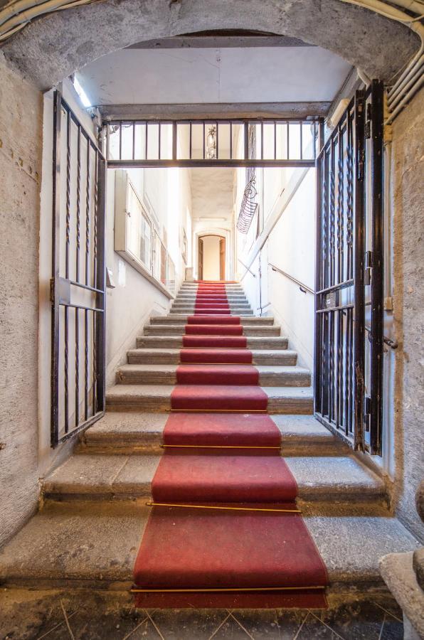 Palazzo Marigliano - Serviced Apartments Neapol Zewnętrze zdjęcie